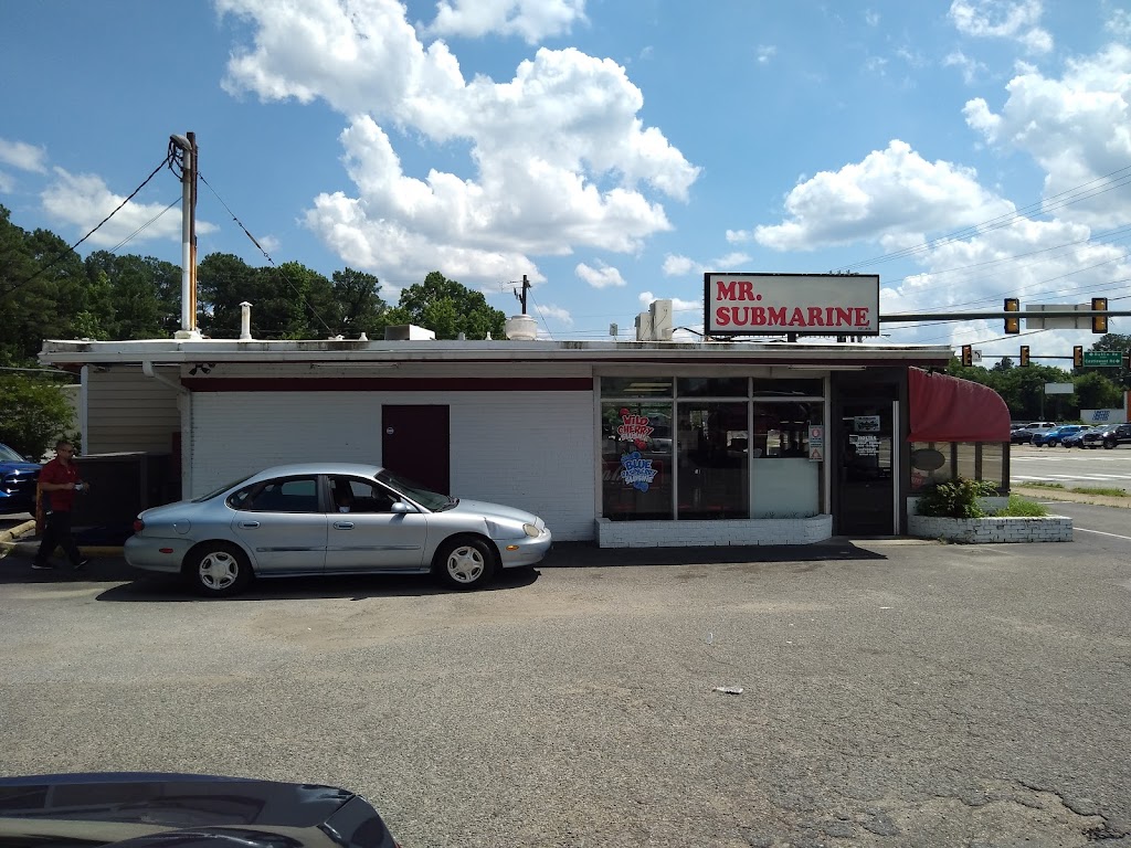 Mr Submarine | 3205 Jefferson Davis Hwy, Richmond, VA 23234, USA | Phone: (804) 233-6393