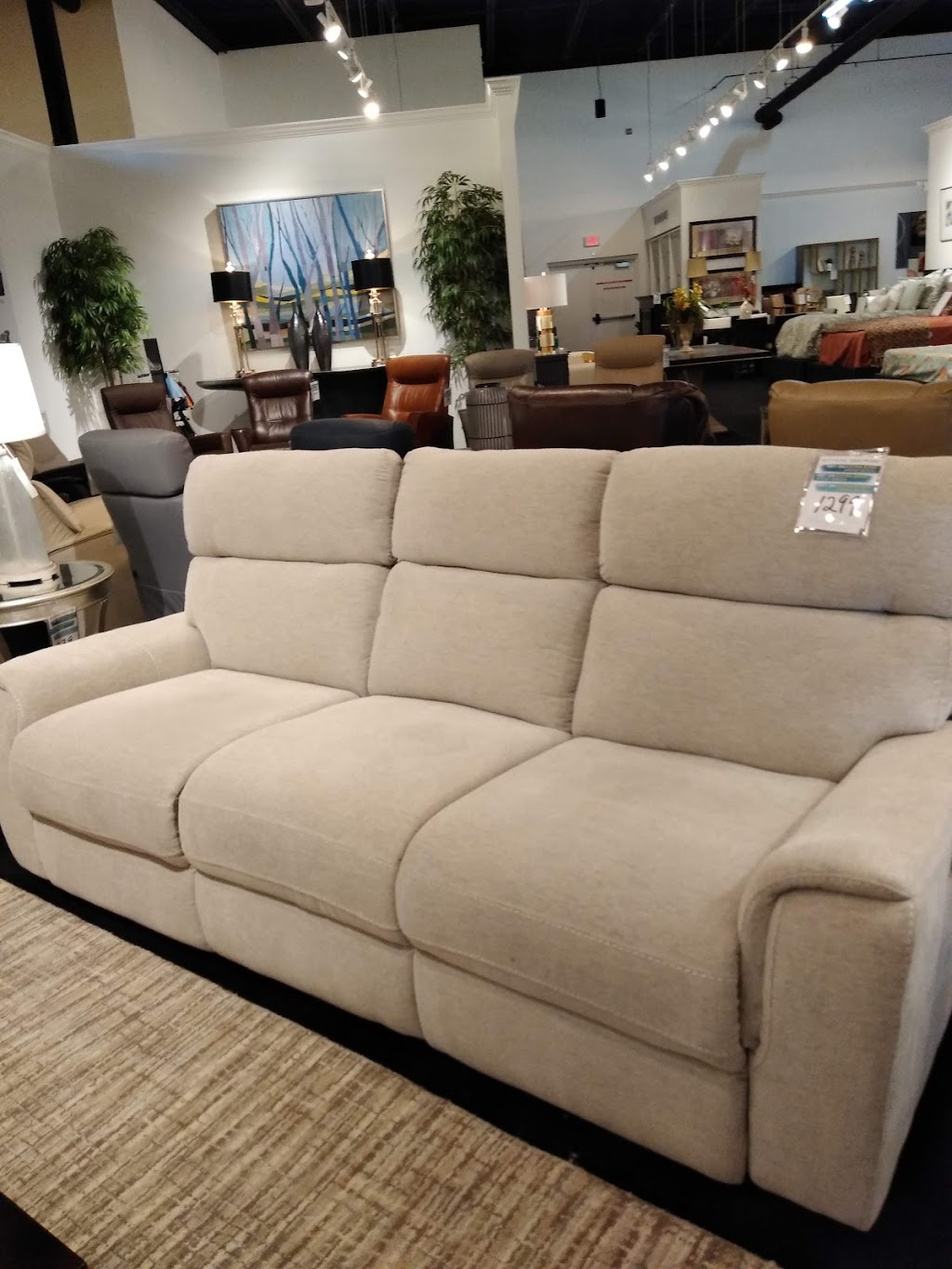 Baers Furniture Co. Inc. | 4260 W New Haven Ave, West Melbourne, FL 32904, USA | Phone: (321) 872-2377