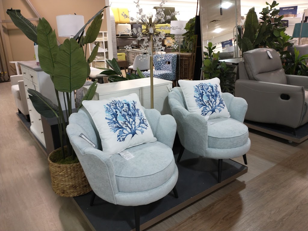 T.J. Maxx & HomeGoods | 1571 Beaver Creek Commons Dr, Apex, NC 27502, USA | Phone: (919) 363-3233