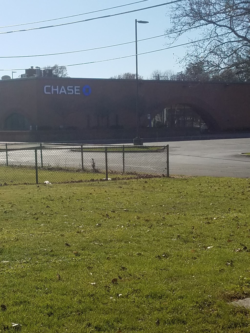 Chase Bank | 1650 Lockbourne Rd, Columbus, OH 43207, USA | Phone: (614) 248-2531