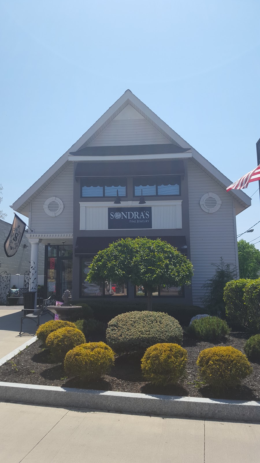 Sondras Fine Jewelry | 1624 Union St, Schenectady, NY 12309, USA | Phone: (518) 372-5853