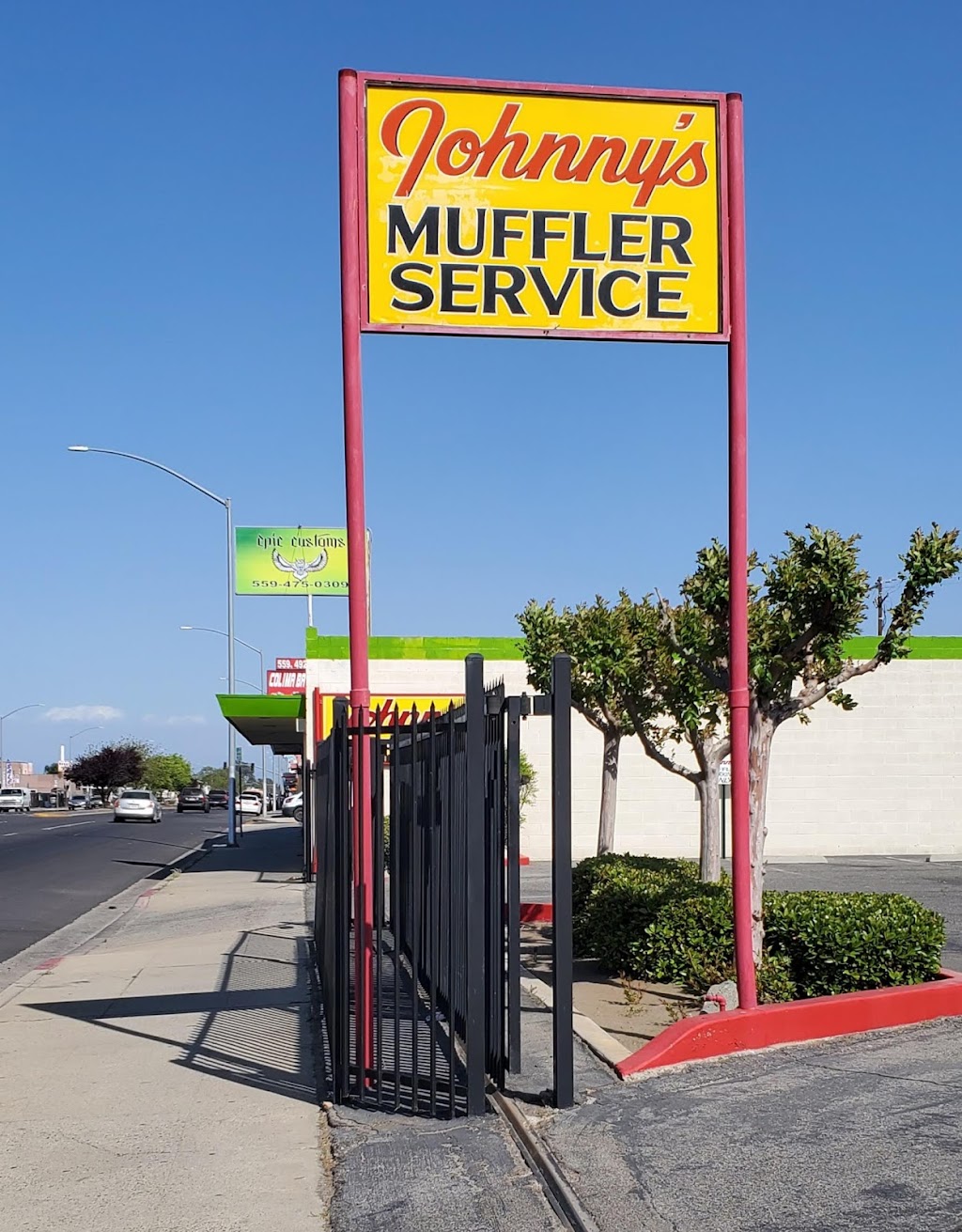 Johnnys Muffler Services | 4314 E Belmont Ave, Fresno, CA 93702, USA | Phone: (559) 255-4503