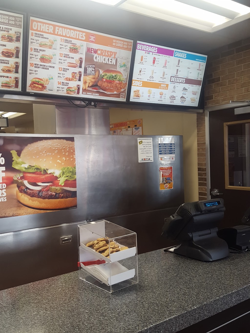 Burger King | 475 Airport Hwy, Wauseon, OH 43567, USA | Phone: (419) 335-5000