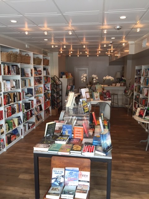 Locust Valley Bookstore | 8 Birch Hill Rd, Locust Valley, NY 11560, USA | Phone: (516) 676-1313