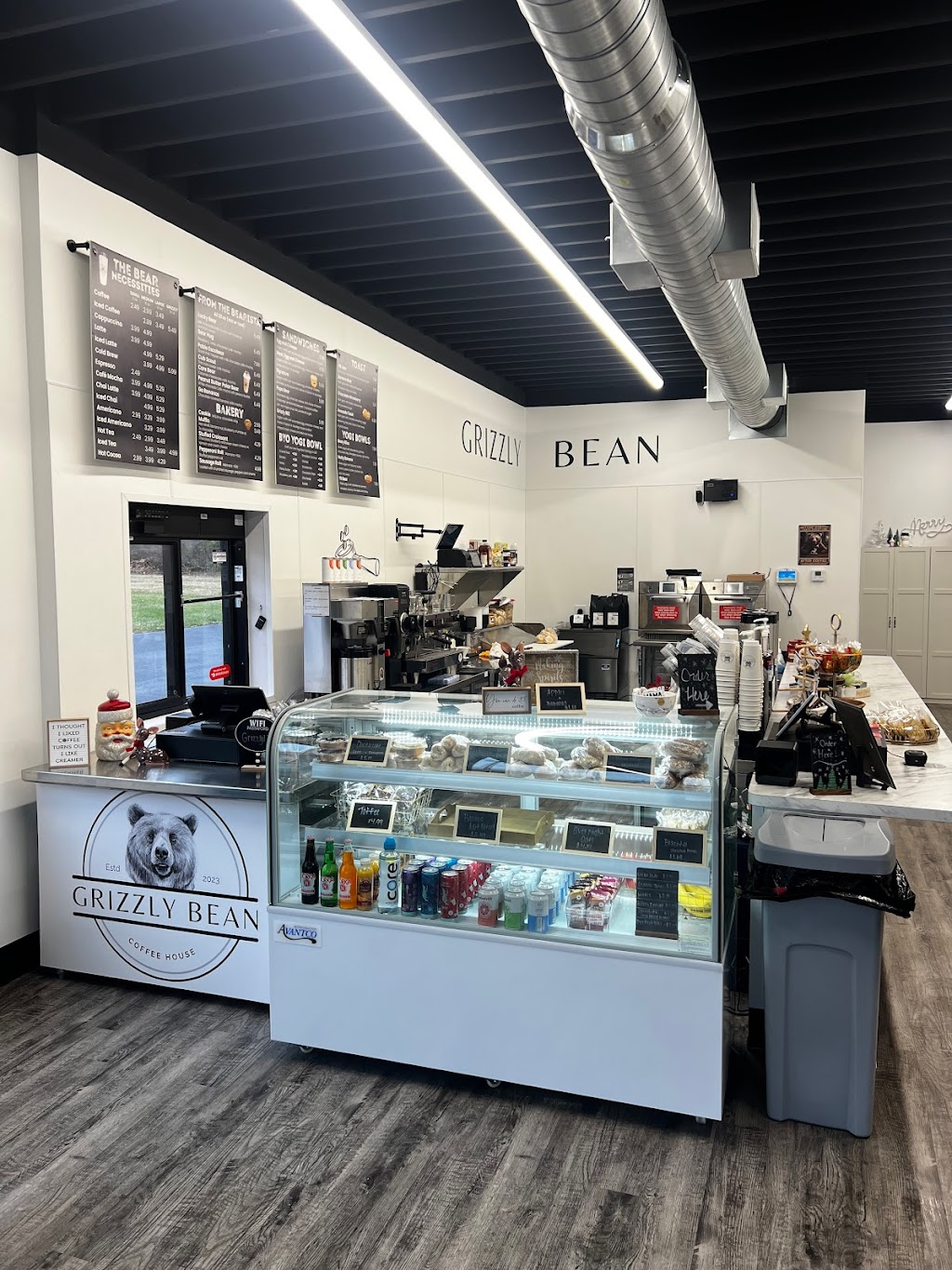 Grizzly Bean Coffee House | 4520 Mahoning Ave suite c, Austintown, OH 44515, USA | Phone: (330) 953-0007