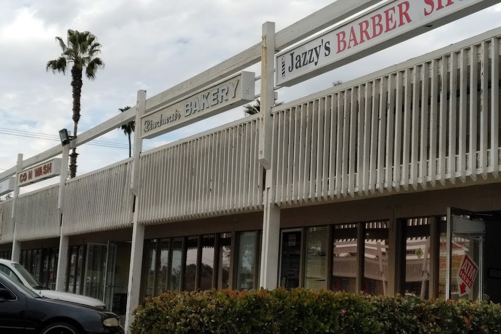 Lindmair Bakery | 9230 Magnolia Ave, Riverside, CA 92503, USA | Phone: (951) 688-2131