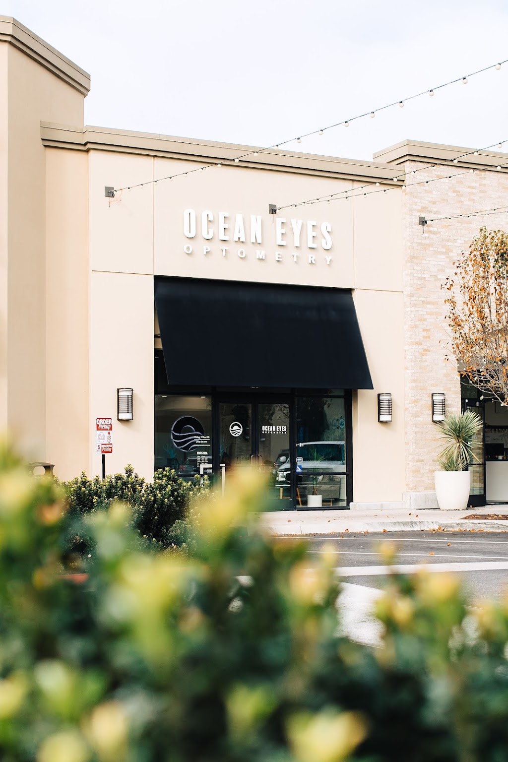 Ocean Eyes Optometry - Dr. Melissa Willey, OD | 2628 Gateway Rd Suite 125, Carlsbad, CA 92009, USA | Phone: (760) 237-8777