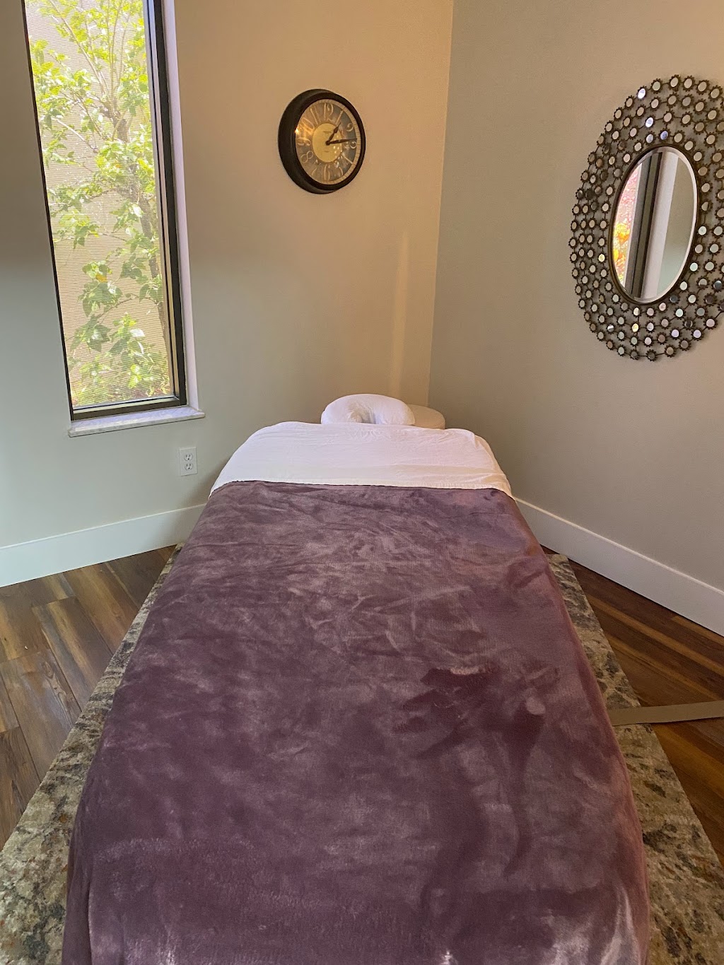 Back 2 Balance Massage & Wellness | 4770 S Ridgewood Ave, Port Orange, FL 32127, USA | Phone: (386) 898-4967