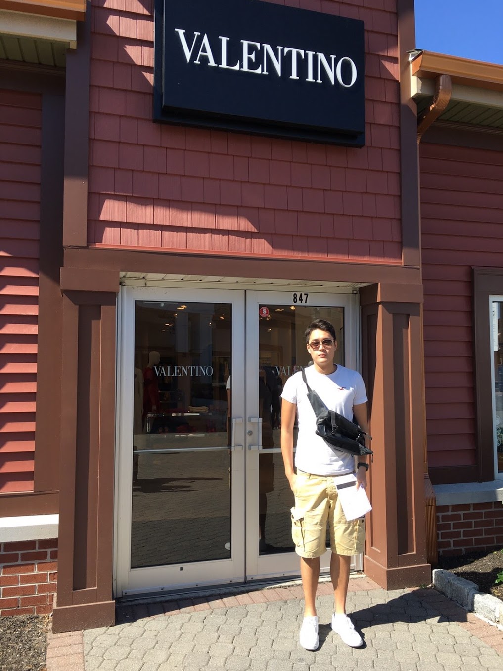 VALENTINO | 847 Adirondack Way, Central Valley, NY 10917, USA | Phone: (845) 928-0820