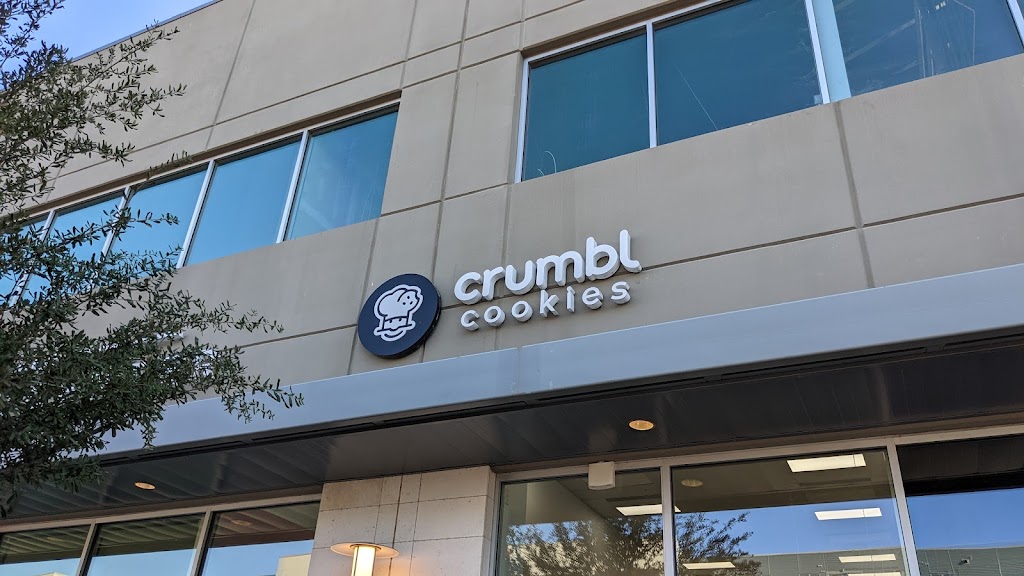 Crumbl - 7th Street | 2300 W 7th St, Fort Worth, TX 76107, USA | Phone: (682) 285-2798