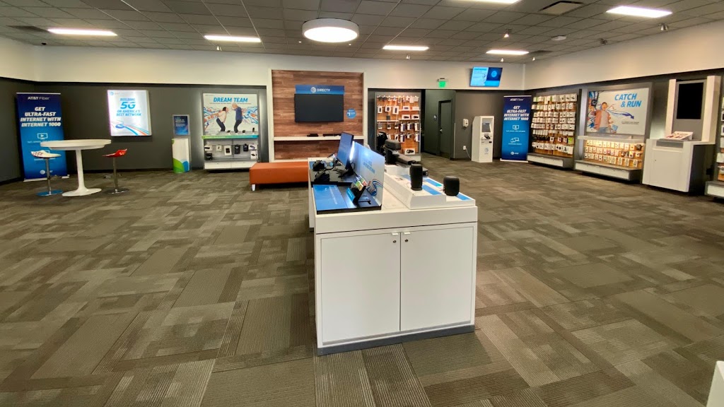 AT&T Store | 3014 Bardstown Rd, Louisville, KY 40205, USA | Phone: (502) 451-4949