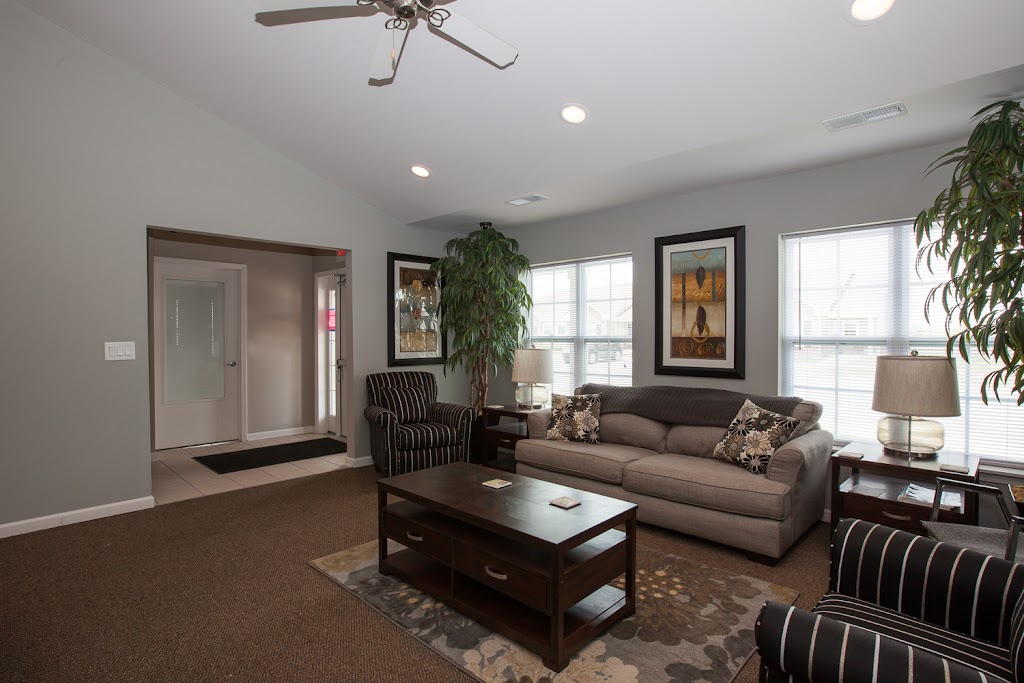 Beacon Pointe Townhomes | 155 Hanover Dr, Hamilton, OH 45011, USA | Phone: (513) 737-6555