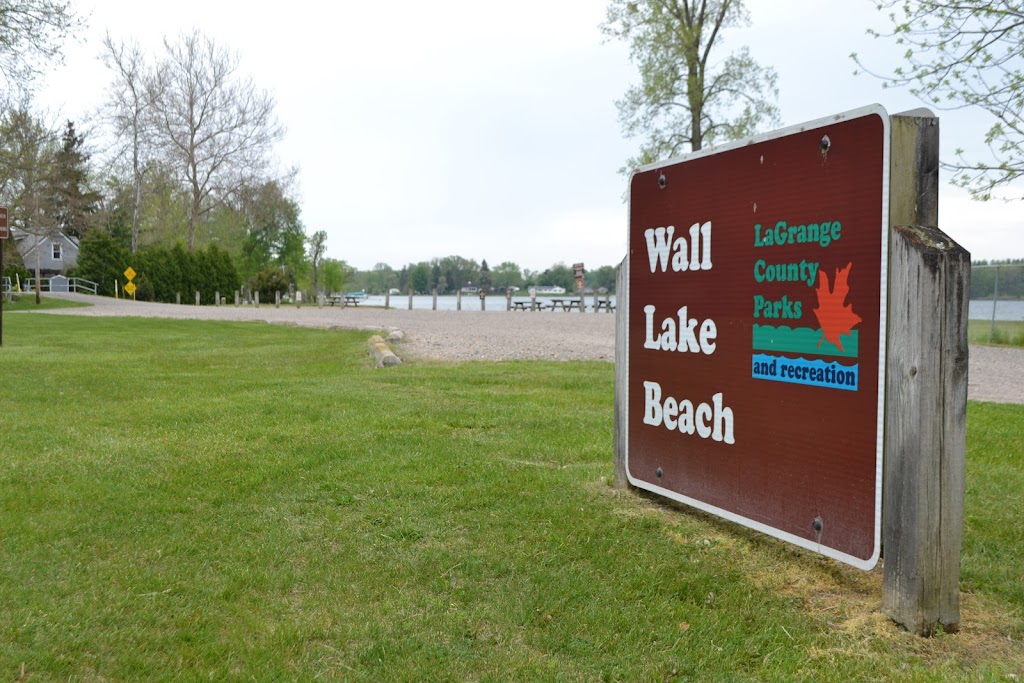 Wall Lake Beach | 6210 1170 E, Orland, IN 46776, USA | Phone: (260) 854-2225