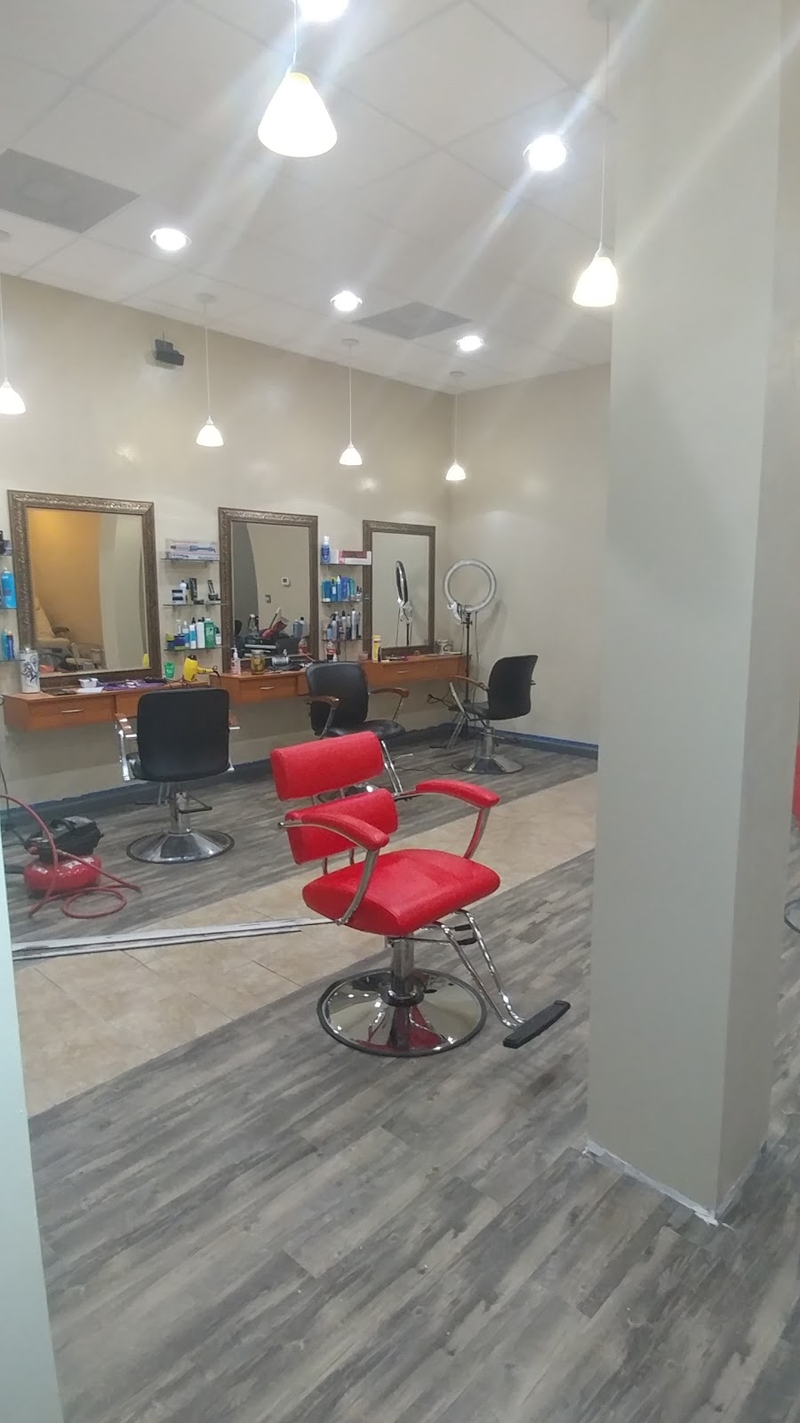 Salon Styles | 2125 Starmount Pkwy #111, Chesapeake, VA 23321 | Phone: (757) 673-6301