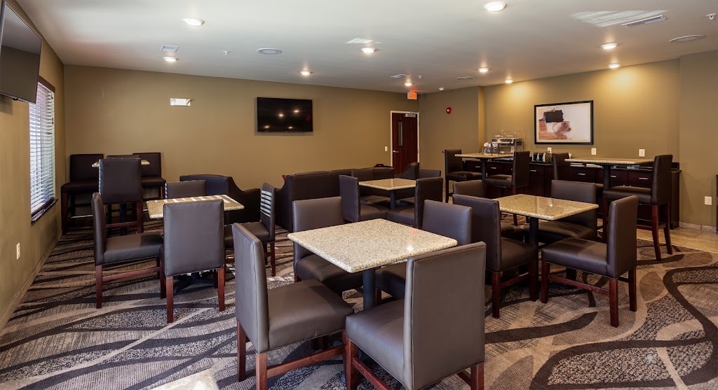 Cobblestone Inn & Suites - Brookville | 9135 IN-101, Brookville, IN 47012, USA | Phone: (765) 647-4434