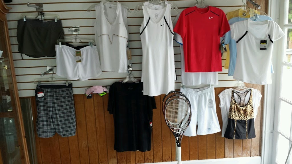 Bob Lees WHAT A RACQUET | 468 Bloomfield Ave, Caldwell, NJ 07006, USA | Phone: (973) 228-3066