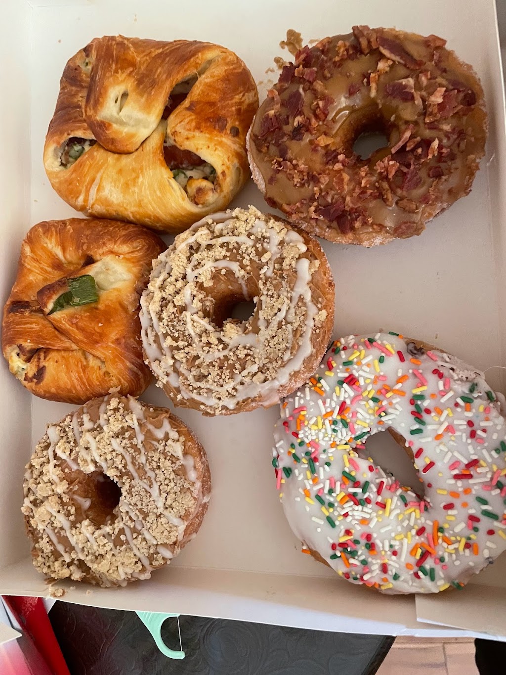 Donutly | 611-103 Sunset St, Denton, TX 76201, USA | Phone: (469) 236-7404