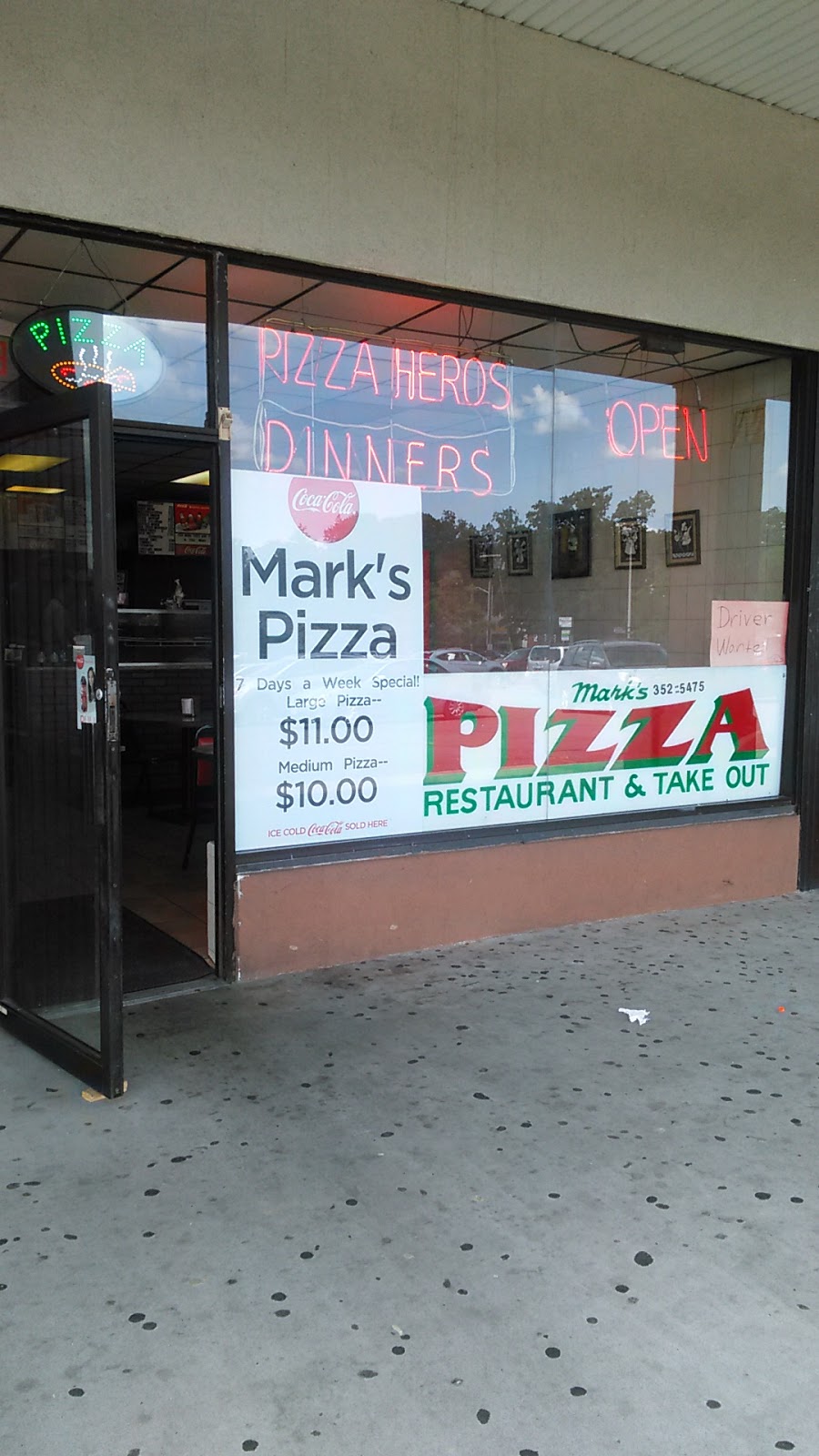 Marks Pizza | 293 N Main St, Spring Valley, NY 10977, USA | Phone: (845) 352-5475