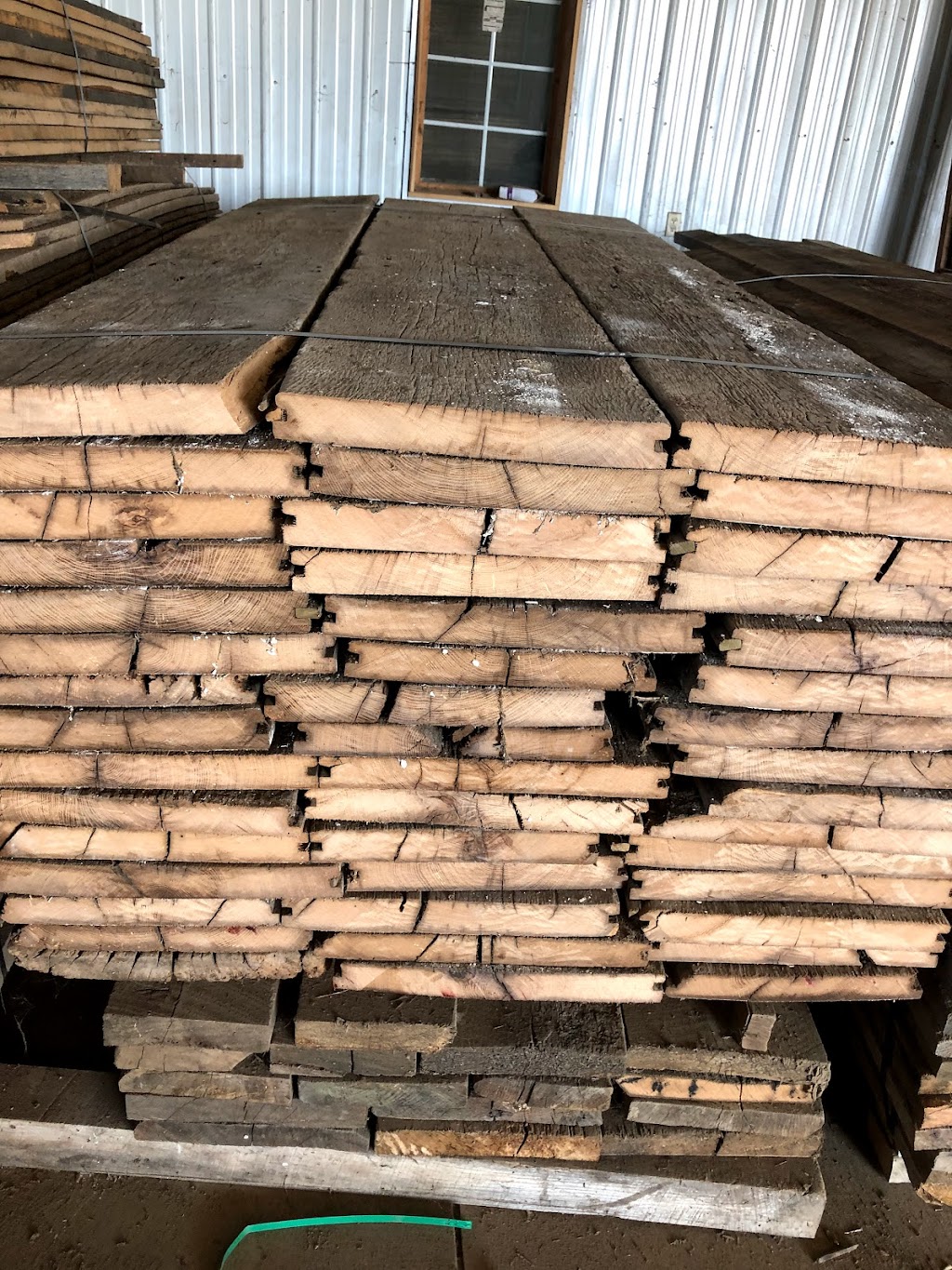 Prediys Reclaimed Wood | Sullivan, OH 44880, USA | Phone: (216) 410-3126