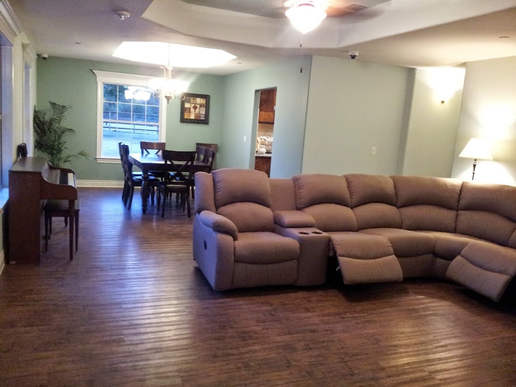 Sedro Trail Assisted Living & Memory Care | 292 Sedro Trail, Georgetown, TX 78633, USA | Phone: (512) 943-4837