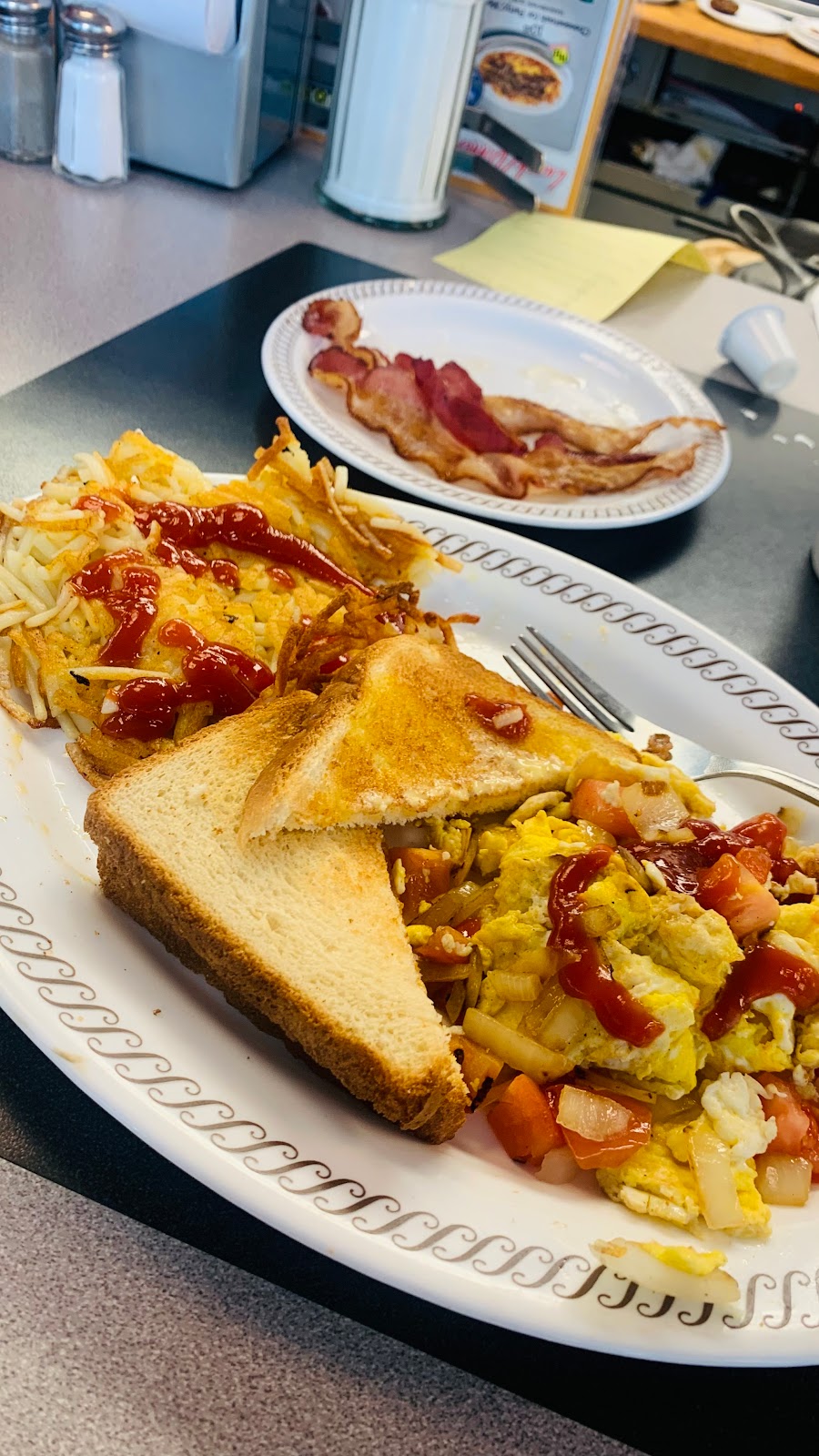 Waffle House | 1201 Townsgate Ct, Plant City, FL 33563, USA | Phone: (813) 707-0190