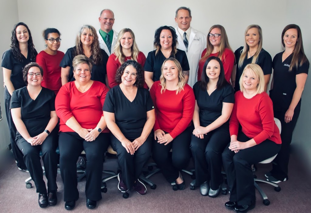 Twin Dental | 11430 Hamilton Ave, Cincinnati, OH 45231, USA | Phone: (513) 825-6111