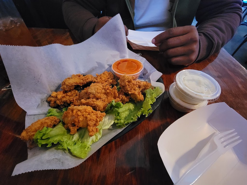 Wing King Cafe Charlotte NC | 13209 Carowinds Blvd, Charlotte, NC 28273, USA | Phone: (704) 504-1954