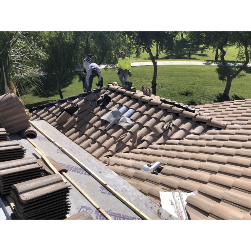 Maverick Roofing And Exteriors LLC | 3248 E Isaiah Ct, Gilbert, AZ 85298, USA | Phone: (480) 703-2584