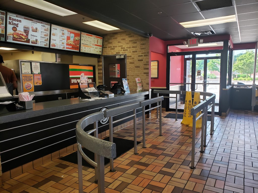 Burger King | 610 South Ave, Tallmadge, OH 44278 | Phone: (330) 633-2566