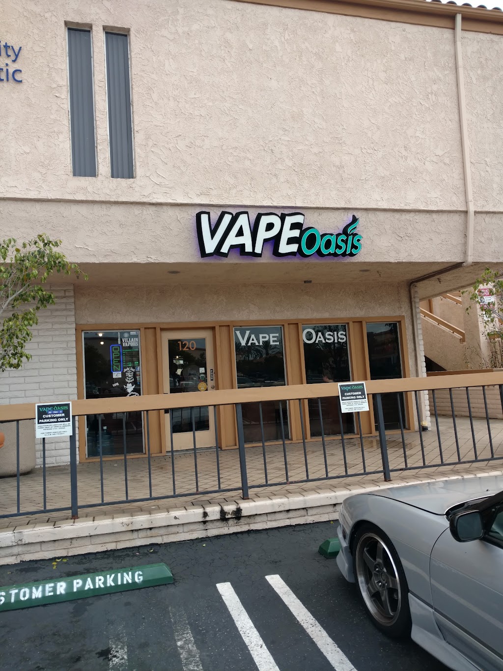 Vape Oasis & CBD | 647 Camino De Los Mares #120, San Clemente, CA 92673, USA | Phone: (949) 264-3990