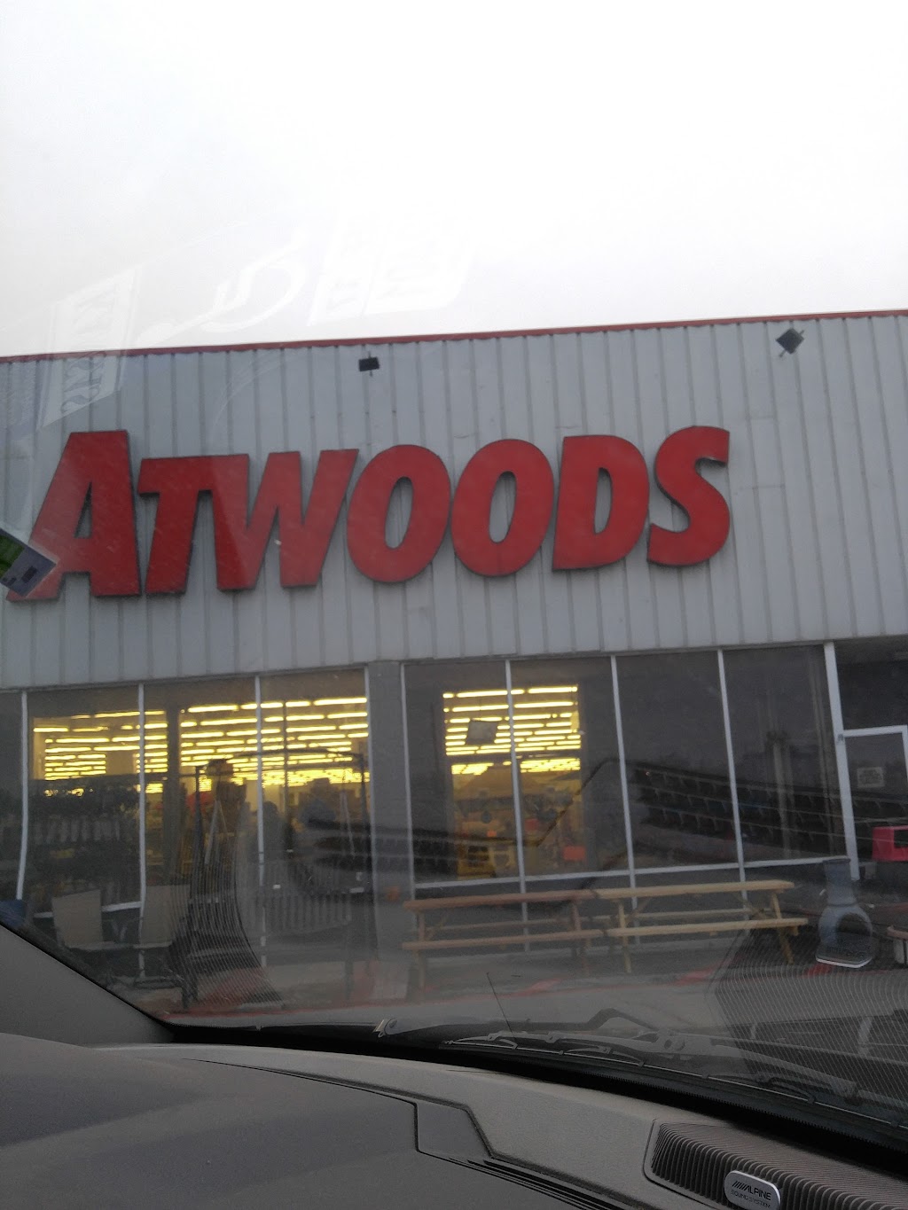 Atwoods | 5501 N Air Cap Dr, Park City, KS 67219, USA | Phone: (316) 744-8888