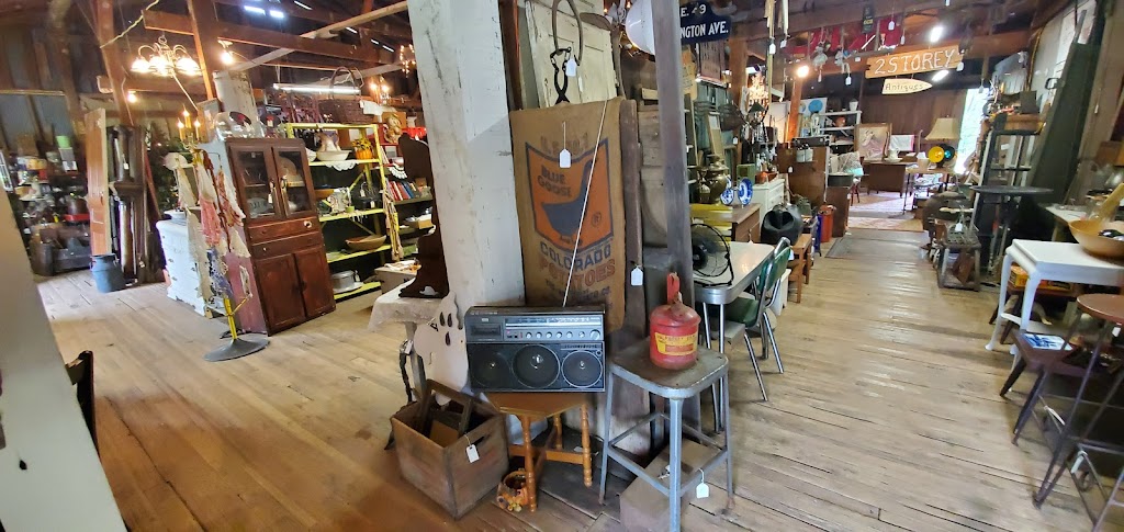 Two Storeys Antiques | 2983 Carters Creek Station Rd, Columbia, TN 38401, USA | Phone: (931) 446-7090