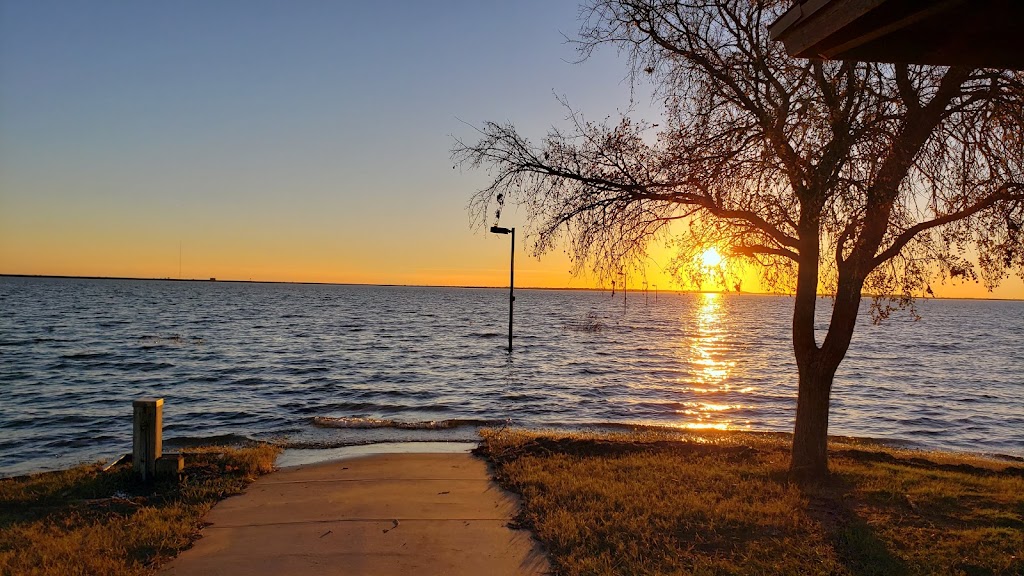 Ray Roberts Lake State Park Isle du Bois | 100 P W 4137, Pilot Point, TX 76258, USA | Phone: (940) 686-2148