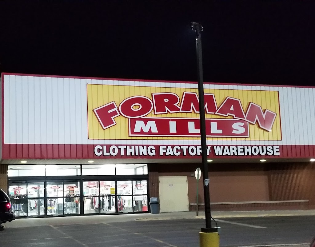 Forman Mills | 250 W North Ave Ste 200, Villa Park, IL 60181, USA | Phone: (773) 819-7377