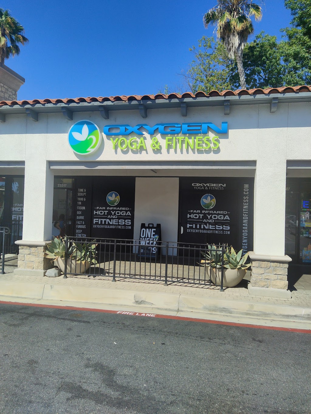 Oxygen Yoga & Fitness | 23317 Mulholland Dr, Woodland Hills, CA 91364, USA | Phone: (747) 309-7866