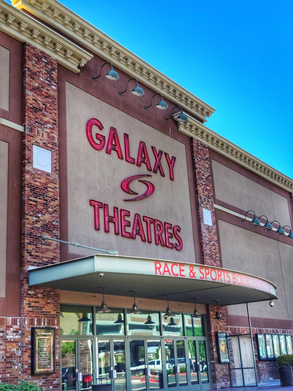 Galaxy Theatres Cannery | 2121 E Craig Rd, North Las Vegas, NV 89030, USA | Phone: (888) 407-9874