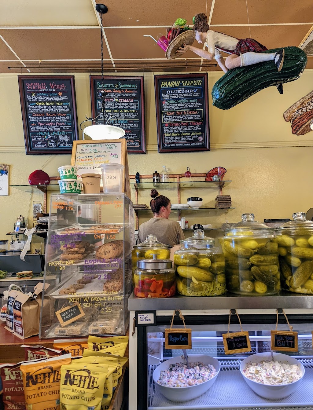 Pickles Deli | 11042 WA-525 STE 122, Clinton, WA 98236, USA | Phone: (360) 341-3940