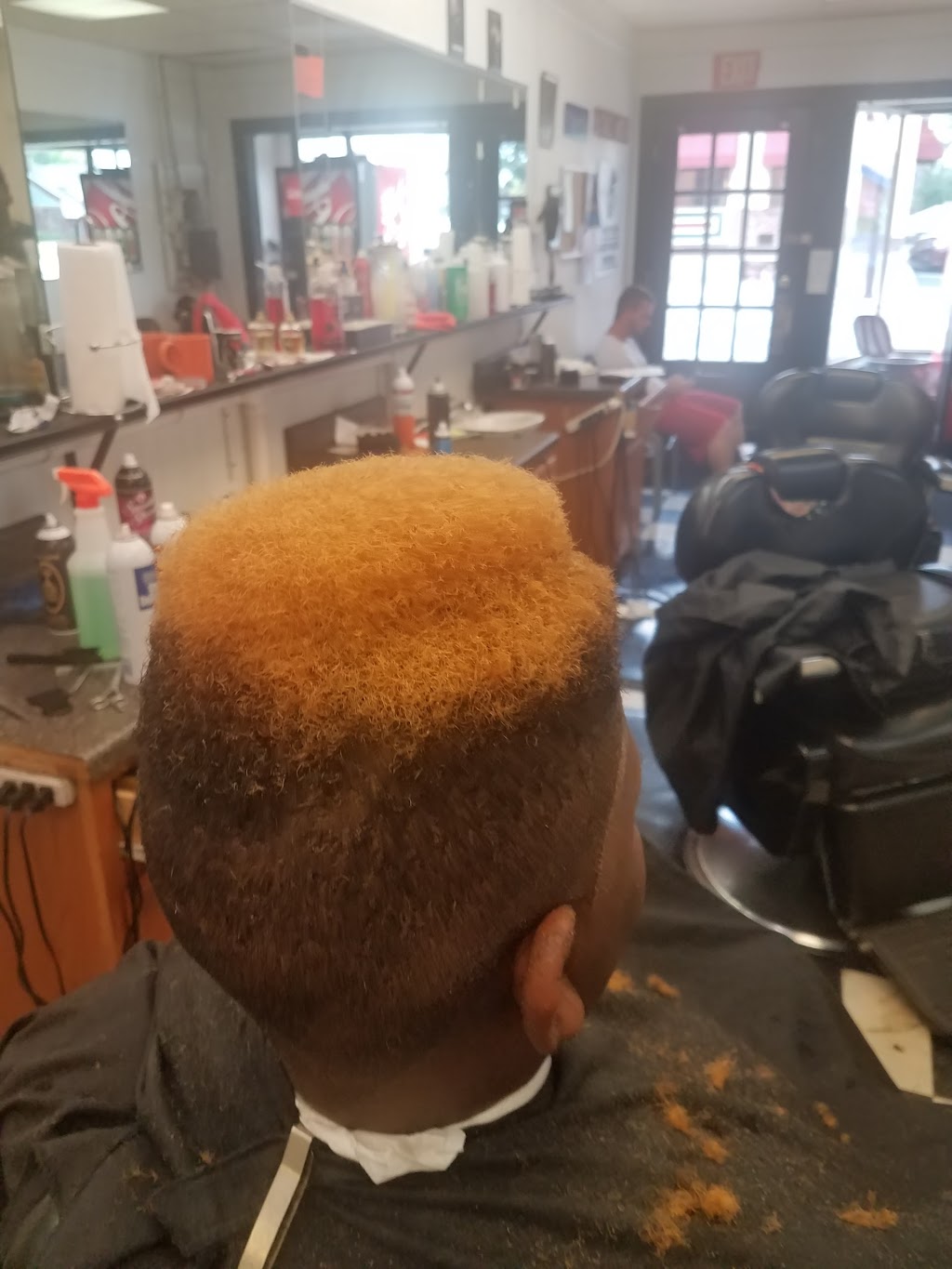 B Shop Barbershop | 6901 Vine St, Cincinnati, OH 45216, USA | Phone: (513) 780-5087