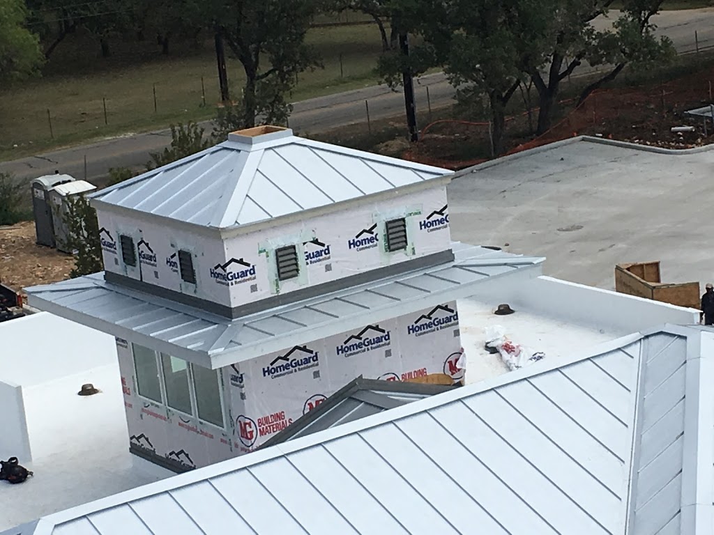 Tip Top Roofing | 1911 Hydro Dr, Austin, TX 78728, USA | Phone: (512) 252-2406