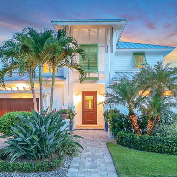 Vicky Dimino Century 21 Real Estate South West Florida | 301 John Ringling Blvd, Sarasota, FL 34236, USA | Phone: (617) 335-0007