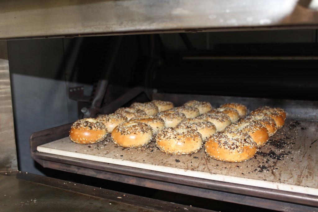 Bos Bagels & Coffee | 9891 Hamilton Ave, Huntington Beach, CA 92646, USA | Phone: (714) 587-9171