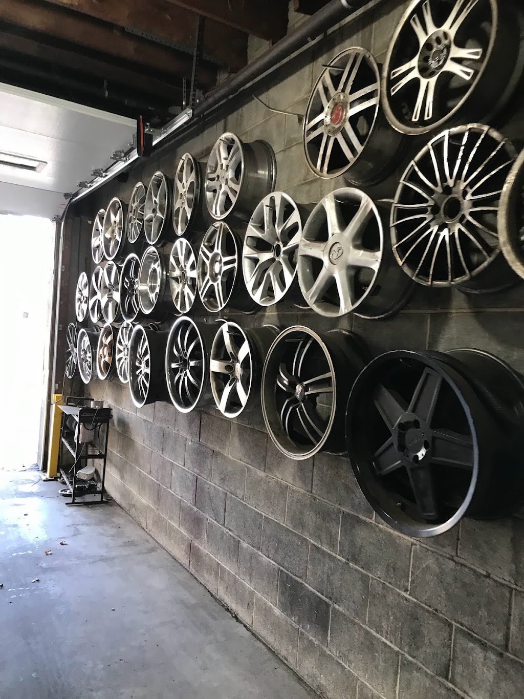 A&J Tire Shop | 544 Hamilton St, Somerset, NJ 08873, USA | Phone: (732) 354-0374