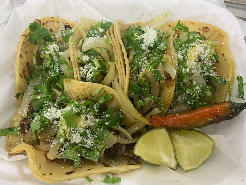 Taqueria Lore | 11490 Forest Dr, New Caney, TX 77357, USA | Phone: (678) 246-9010