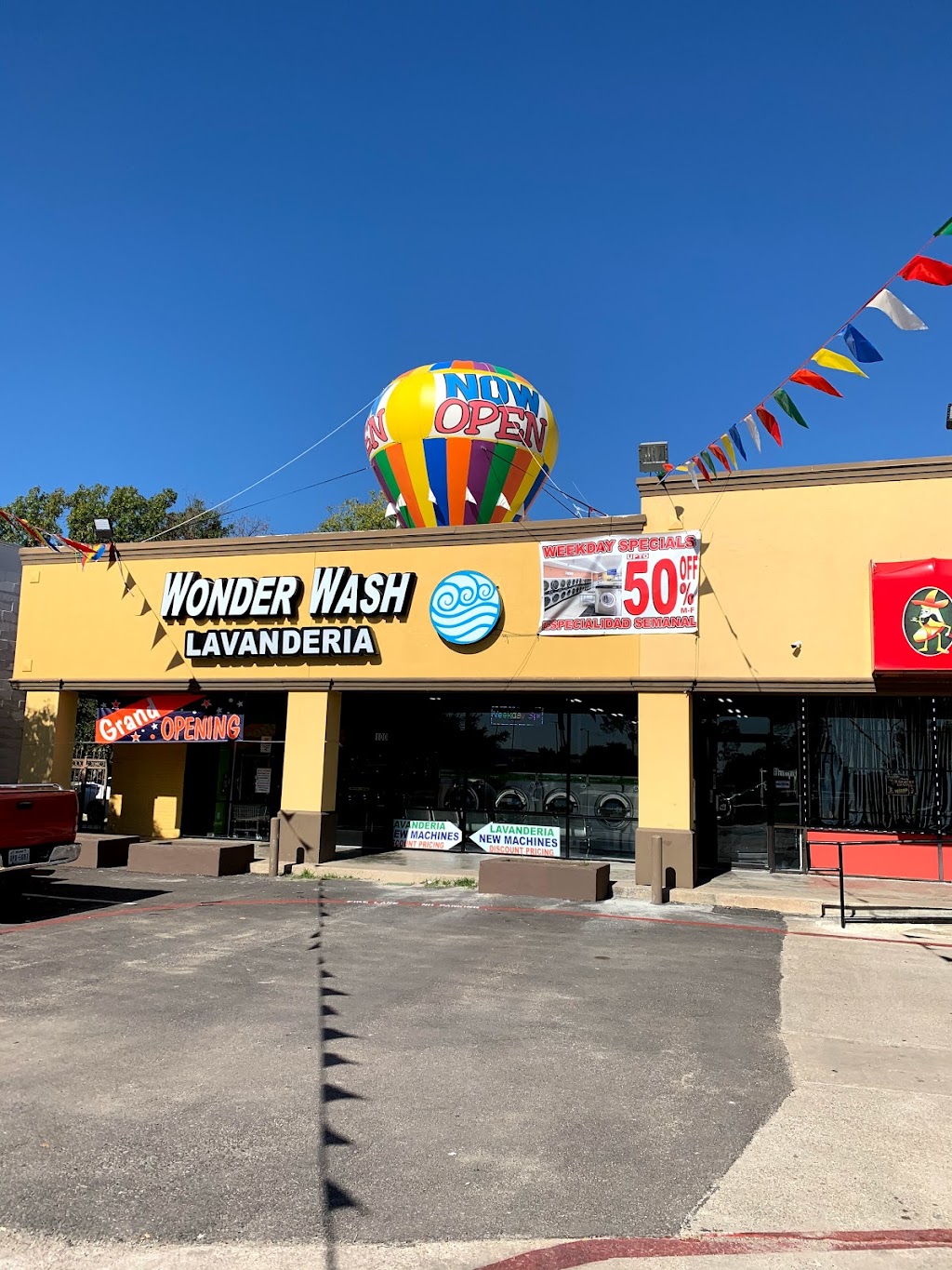 Wonder Wash Coin Laundries | 3237 W Northwest Hwy #100, Dallas, TX 75220, USA | Phone: (972) 807-2908