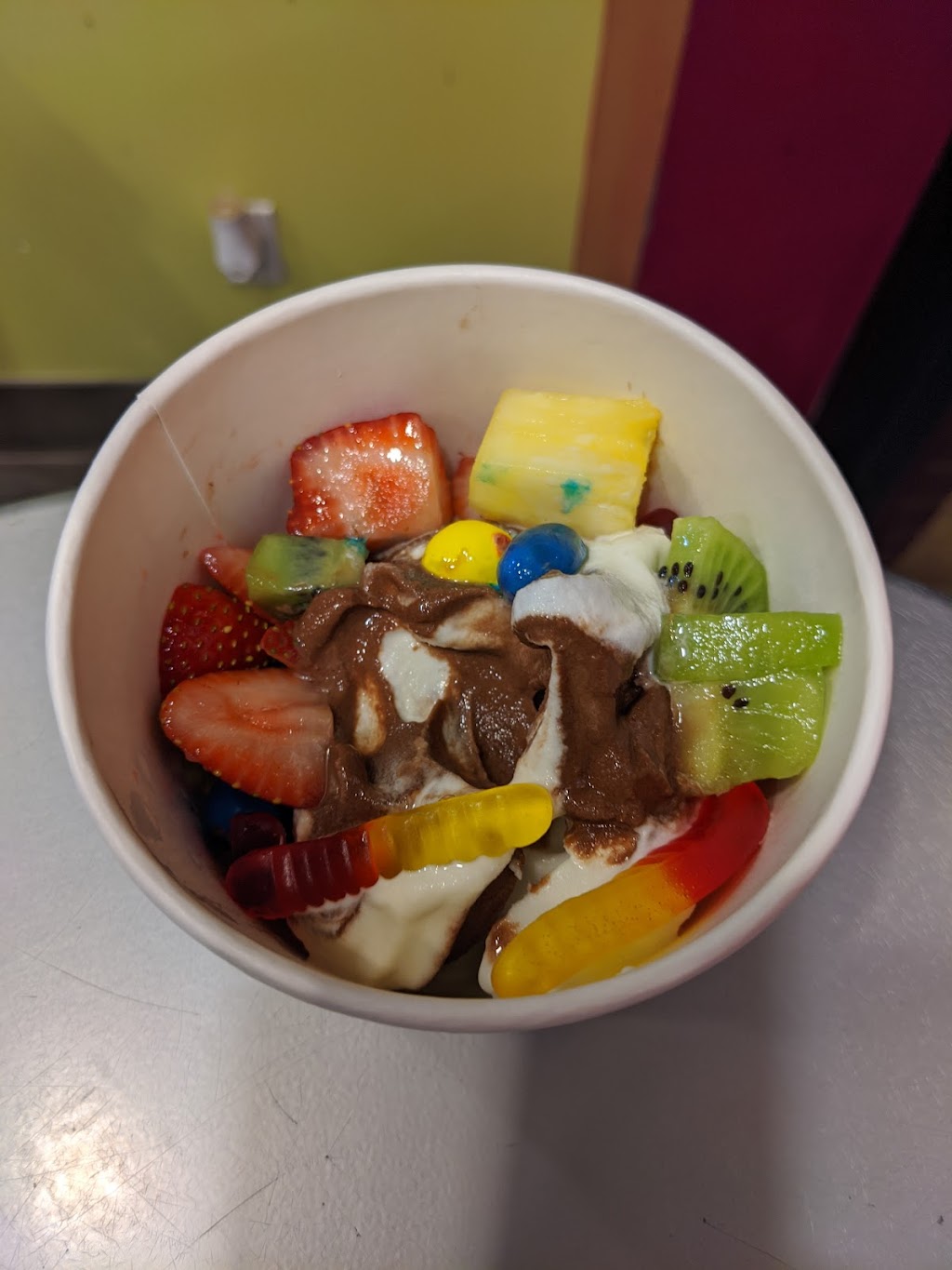 Menchies Frozen Yogurt | 524 Palace Dr #810, Hammond, LA 70403, USA | Phone: (985) 542-4514