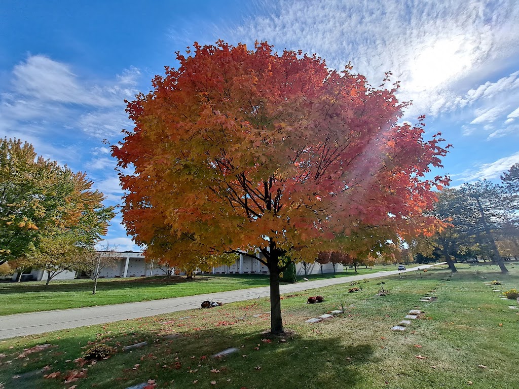 Resurrection Cemetery | 18201 Clinton River Rd, Clinton Twp, MI 48038, USA | Phone: (586) 286-9020