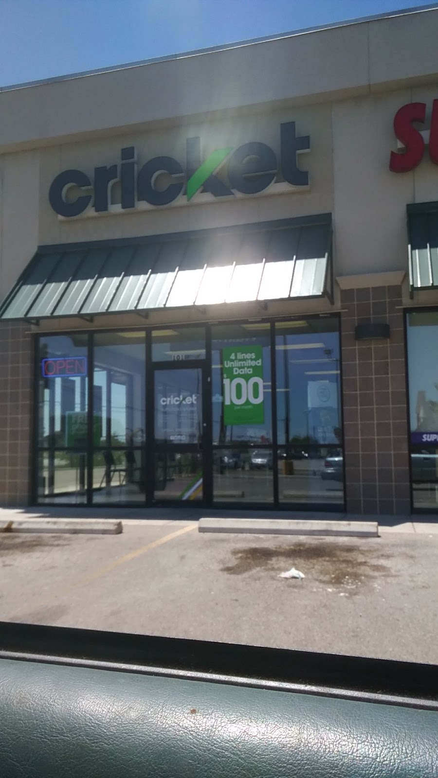 Cricket Wireless Authorized Retailer | 2521 E Main St Ste 101, Alice, TX 78332, USA | Phone: (361) 664-5800