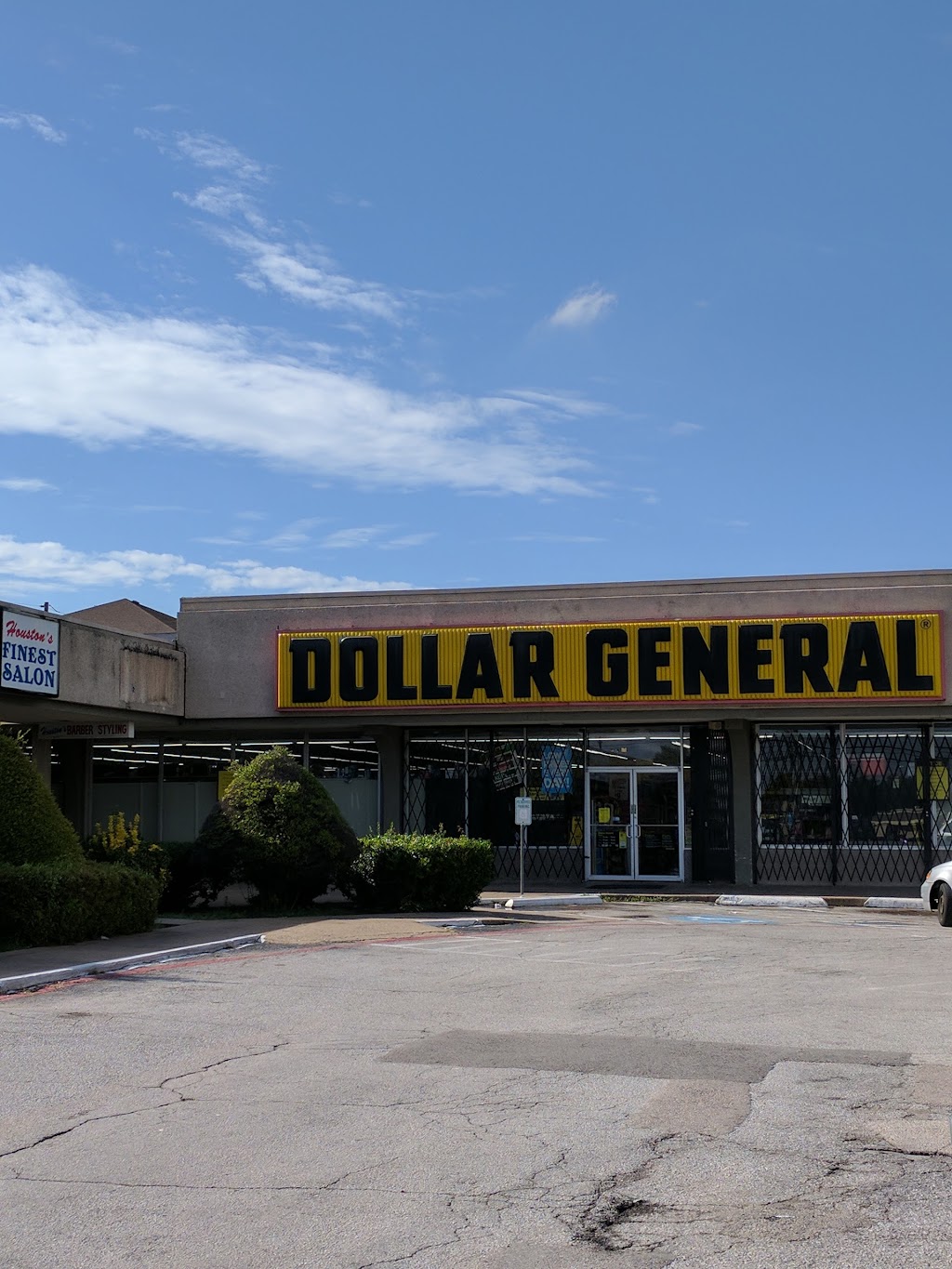 Dollar General | 9035 Forest Ln Ste 101, Dallas, TX 75243, USA | Phone: (972) 587-9540