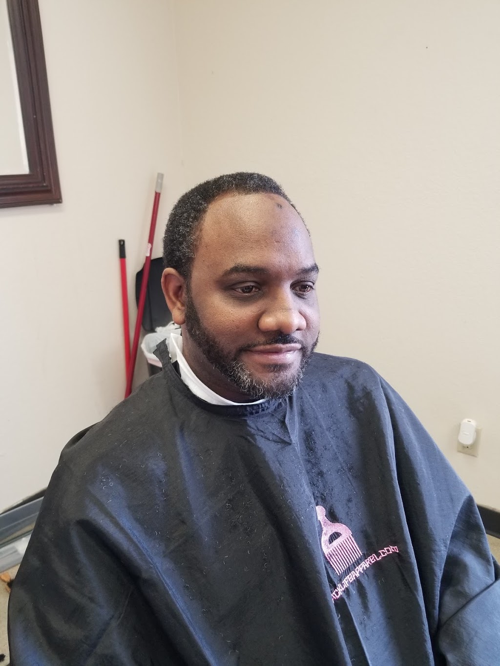 The Social barbershop | Village, 418 N Main St suite #114, Euless, TX 76039, USA | Phone: (214) 418-3794