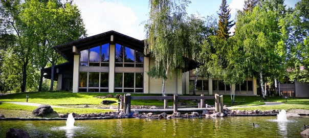 Jennifer Lombardi, MFT | 3610 American River Dr Suite 140, Sacramento, CA 95864, USA | Phone: (916) 920-5276